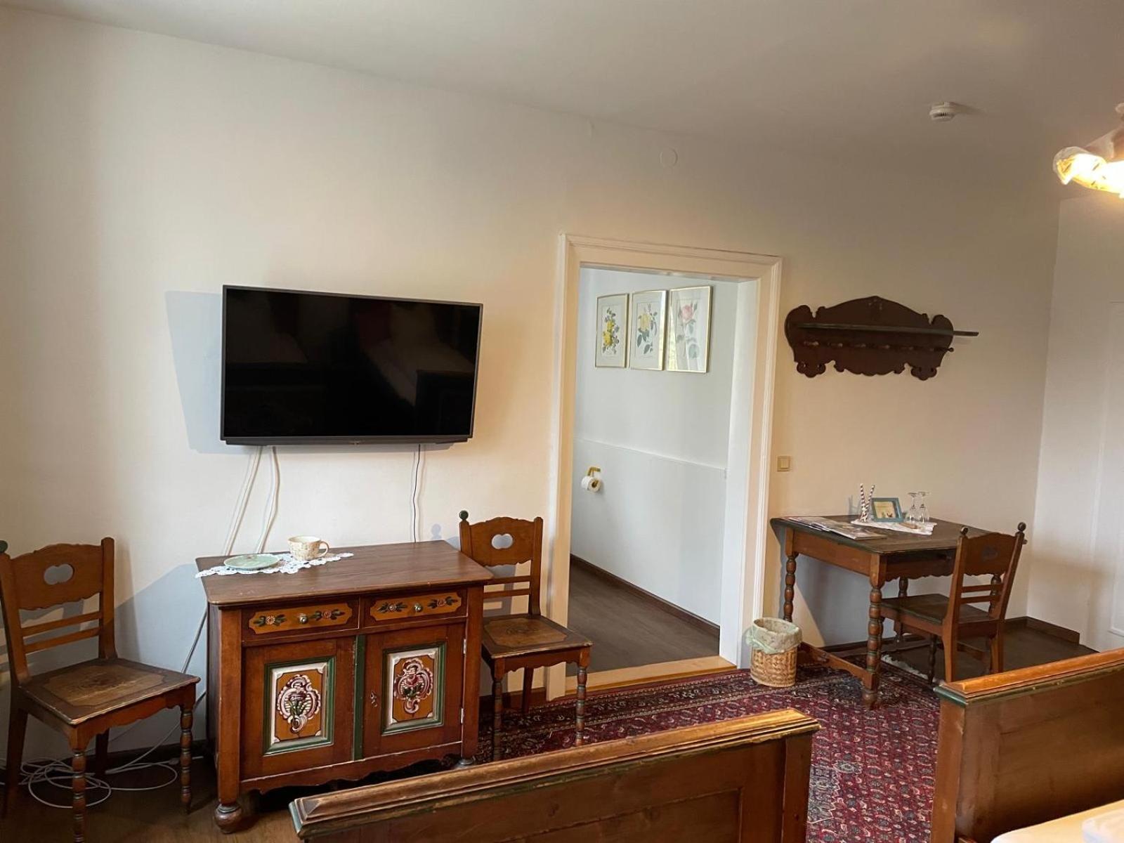 Il Castello Hotel Haiming Eksteriør billede