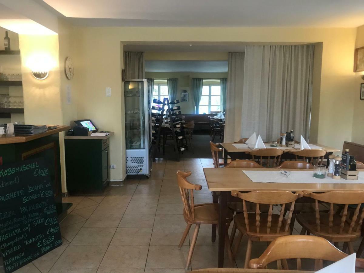 Il Castello Hotel Haiming Eksteriør billede